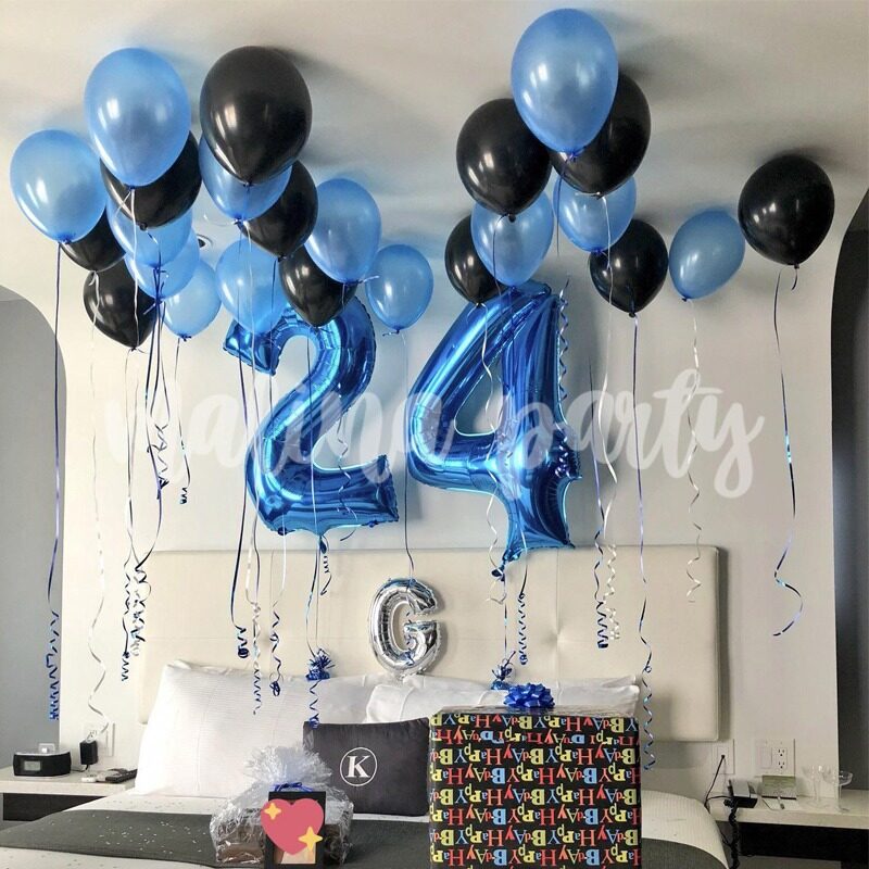 Набор воздушных шаров с гелием Ретро машина и цифра на день рождения