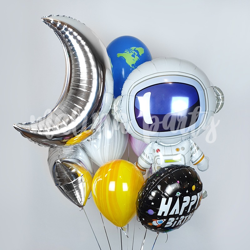 Букет воздушных шаров Космонавт и агаты