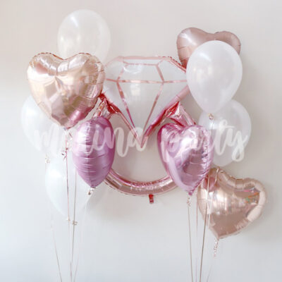 Букет воздушных шаров розовое кольцо и сердца